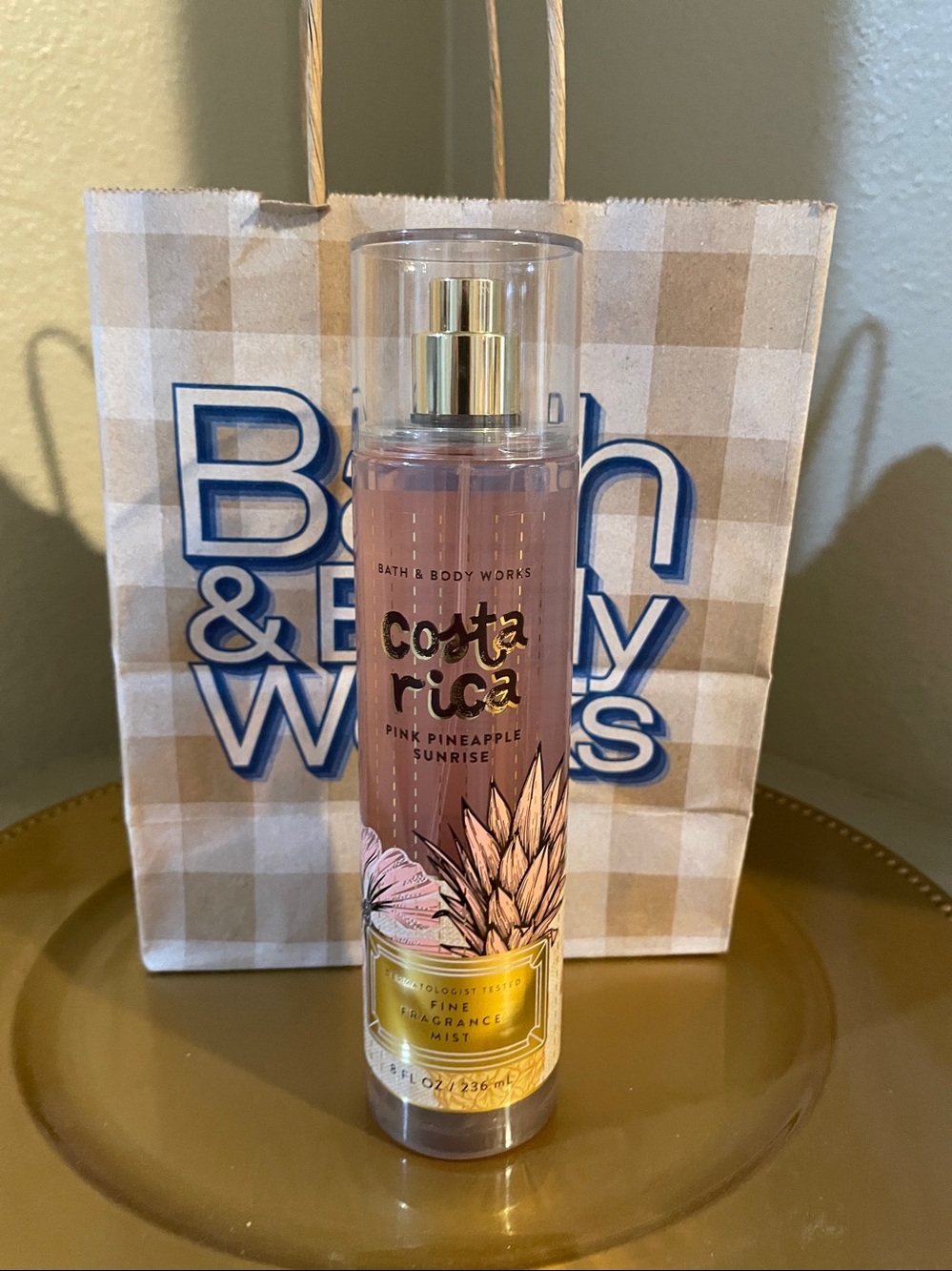 Bath & Body Works Costa Rica Pink Pineapple Sunrise Fragrance Mist-8 oz bottle